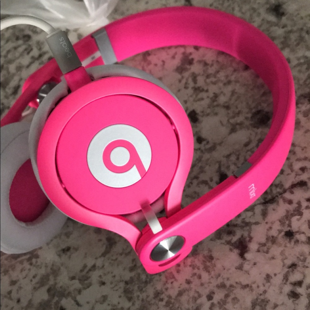 Pink beats mixrs
